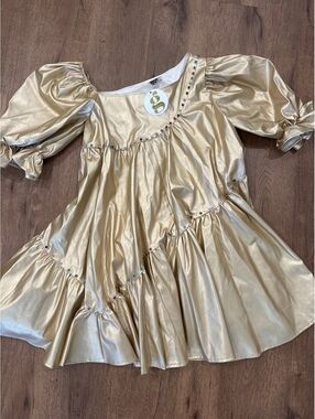 NWT Queen of Sparkles Gold Metallic Dress